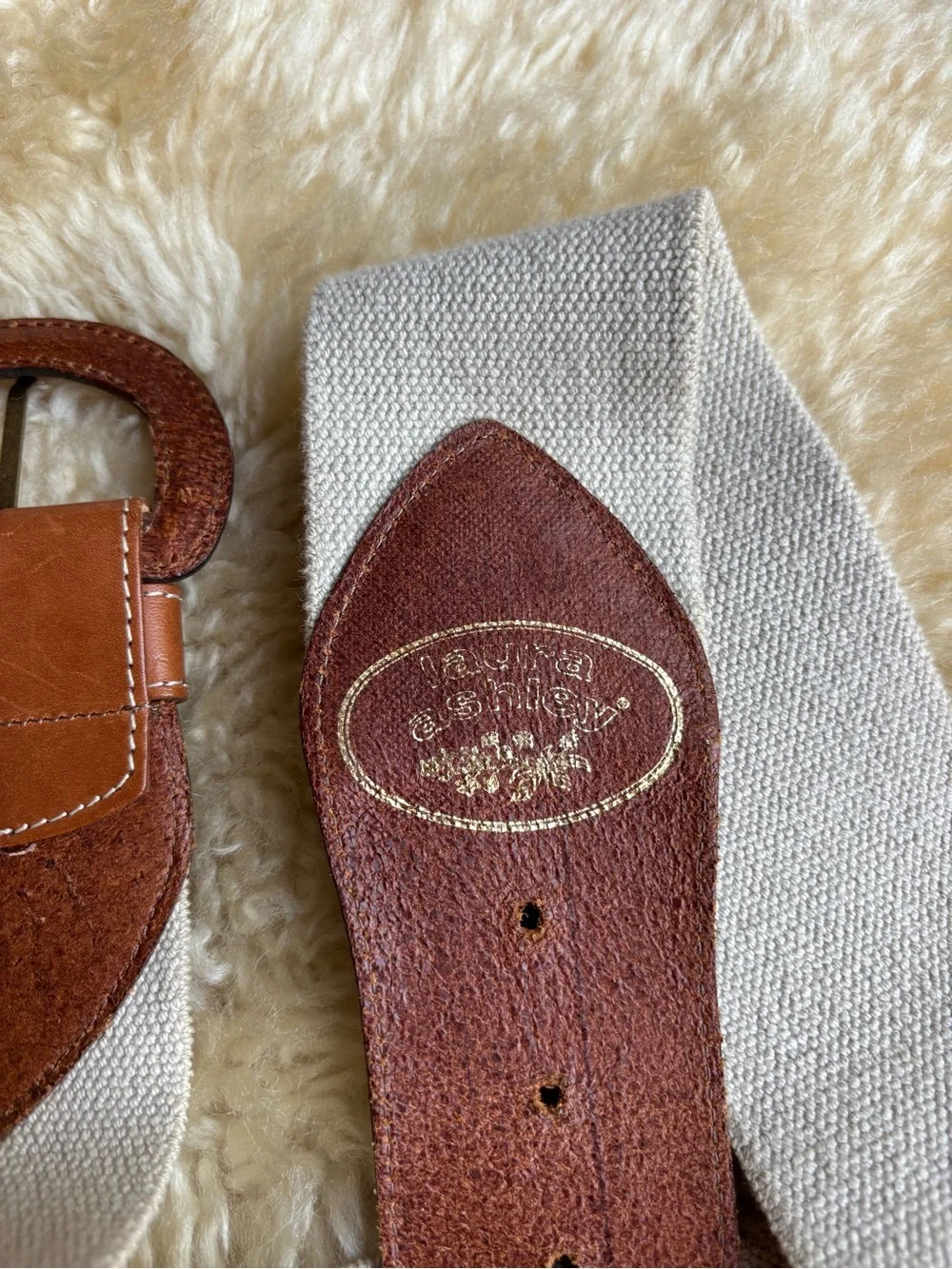 Vintage 80’s Laura Ashley Leather Belt